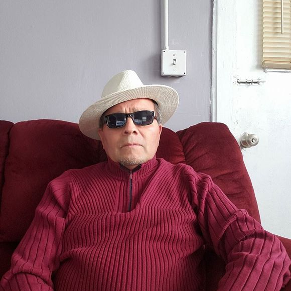 Meet your Posher, Albert - Picture 1 of 1